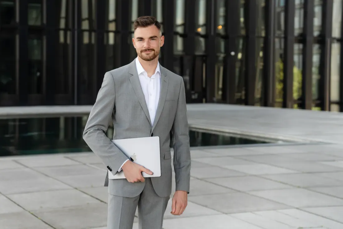 Jan Philipps – SEO-Freelancer und persönlicher Ansprechpartner für Unternehmen aus Köln